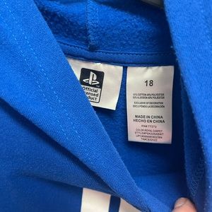PlayStation hoodie - Boys size 18 (XL)